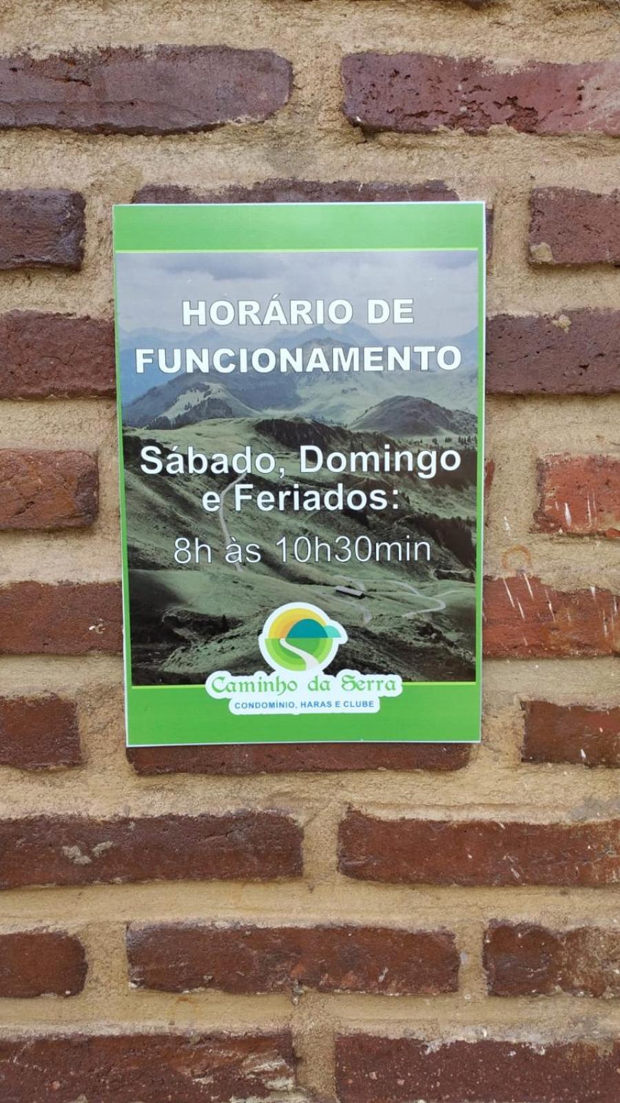 Casa No Condominio Caminho Da Serra 巴纳内拉斯 外观 照片