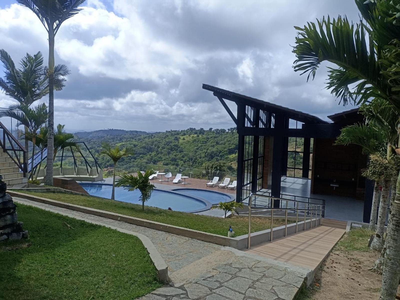Casa No Condominio Caminho Da Serra 巴纳内拉斯 外观 照片