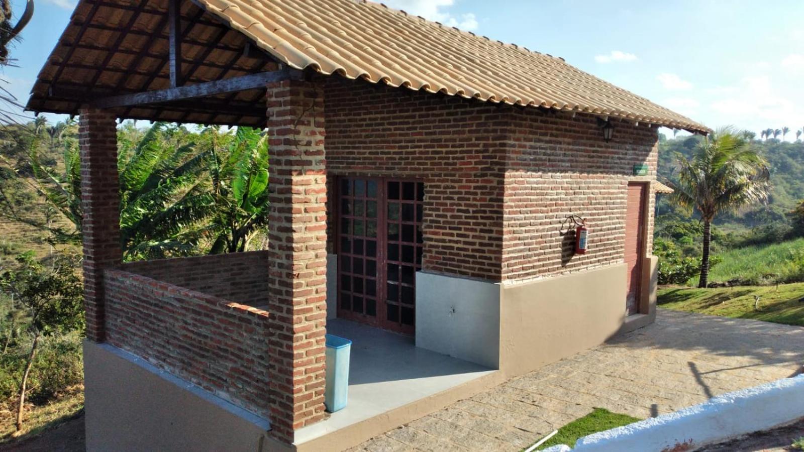 Casa No Condominio Caminho Da Serra 巴纳内拉斯 外观 照片